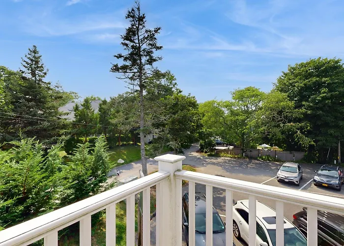 Oyster Beach Bungalow